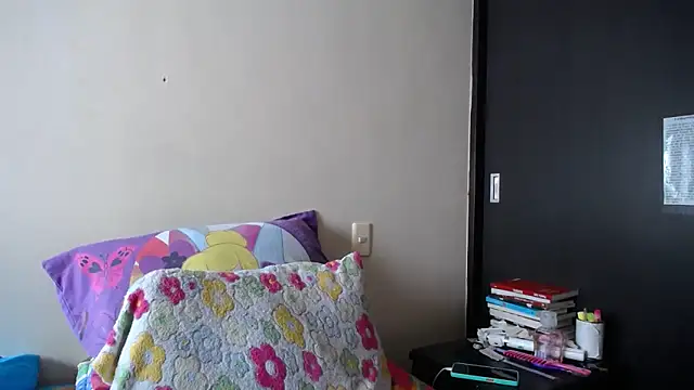 KAROLCANDY online show from 04.11.26