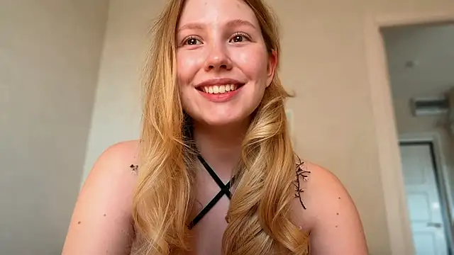 HoneyAudrey online show from 06.17.26
