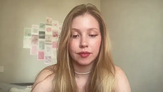 HoneyAudrey online show from 06.25.26