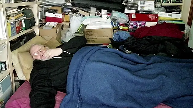 hadeszeuss2 online show from 12.18.24