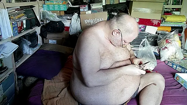 hadeszeuss2 online show from 10.02.25