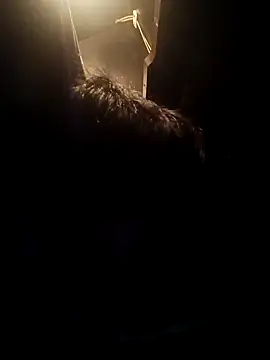 bisstinho18 online show from 02.12.25