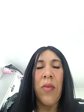 Camille jhonson online show from 10.31.25