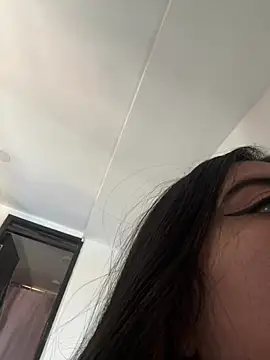 Devilsweet17 online show from 02.16.25