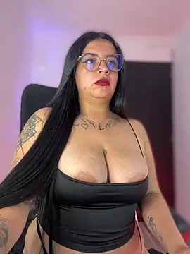 Devilsweet17 online show from 09.27.25