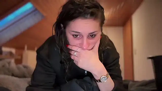 JeSuisUnTapin online show from 12.02.24