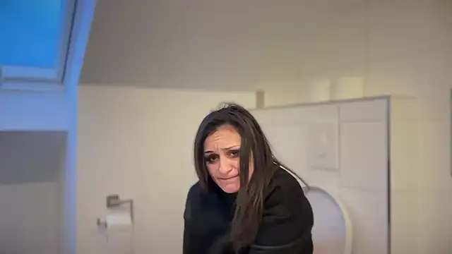 JeSuisUnTapin online show from 12.06.24