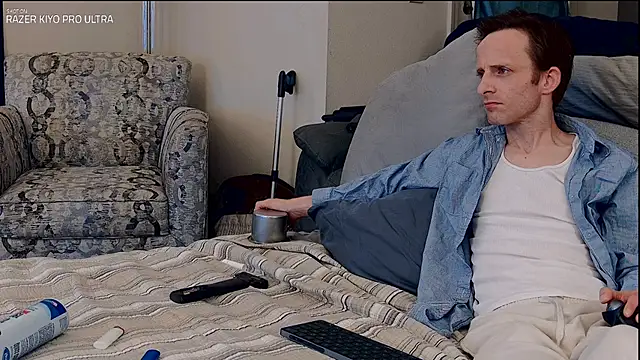 Snapshot of Dilldough405 chatting on 12.15.25 Dilldough405 online show from 12.15.25