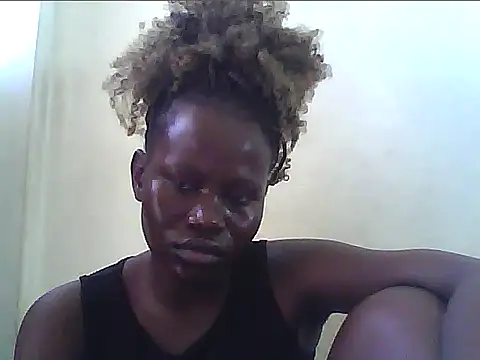 Snapshot of Sexyhotgal22 chatting on 05.12.26 Sexyhotgal22 online show from 05.12.26