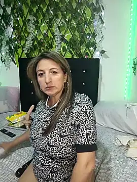 any mour online show from 11.26.25