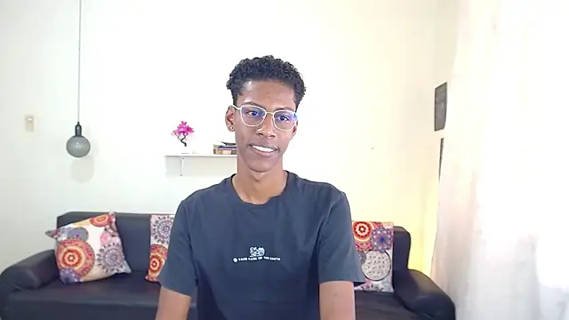 maiki18  online show from 01.17.25