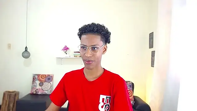 maiki18  online show from 03.06.25