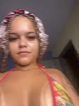 Lolacavalona online show from 01.27.25