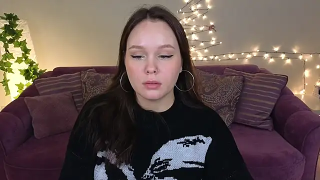 miki miki cutie  online show from 12.17.24