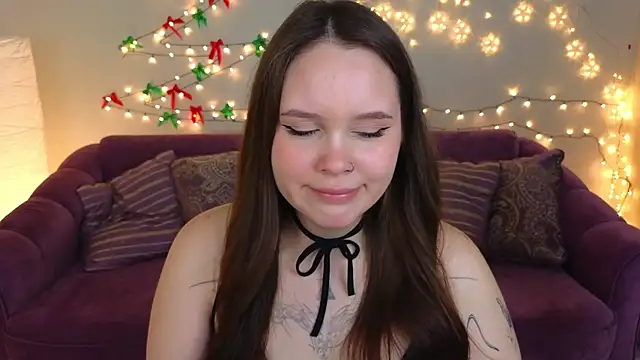 miki miki cutie  online show from 01.04.25