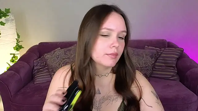 miki miki cutie  online show from 01.15.25