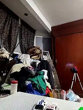 Snapshot of jperezofficial1 chatting on 11.17.25 jperezofficial1 online show from 11.17.25