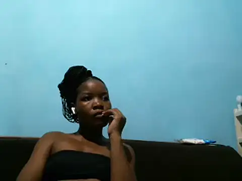 cocolicky online show from 02.26.25