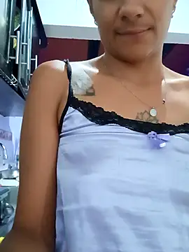 Leslly  online show from 11.28.25