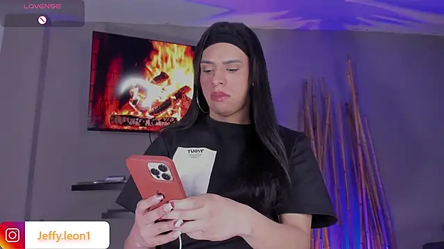 danna v online show from 10.17.25