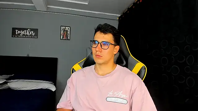 owengray2n online show from 09.12.25