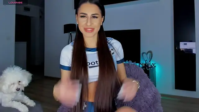 K chic online show from 02.06.25