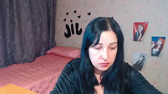 JillStevens online show from 10.19.25