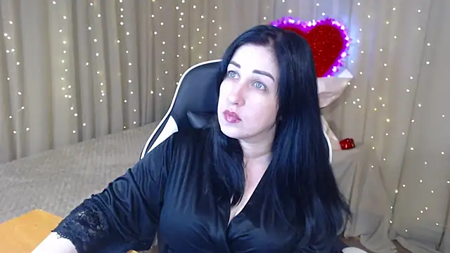 JillStevens online show from 02.10.26