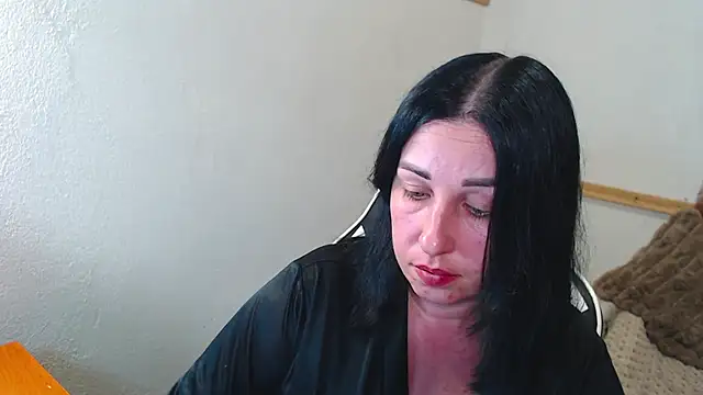 Snapshot of JillStevens chatting on 06.01.26 JillStevens online show from 06.01.26