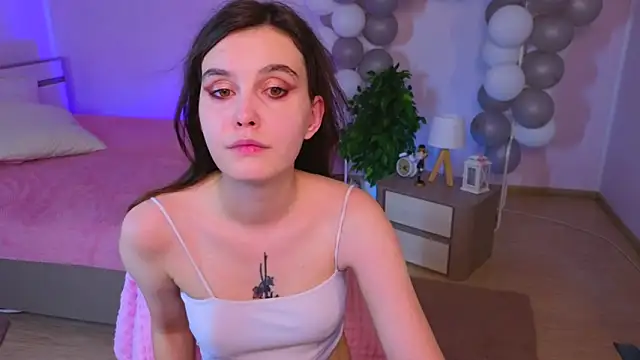 SusieMorris online show from 01.28.25