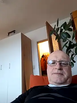 Milkasahne64 online show from 01.09.26