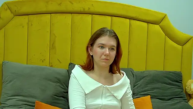 LessySmith online show from 10.21.25