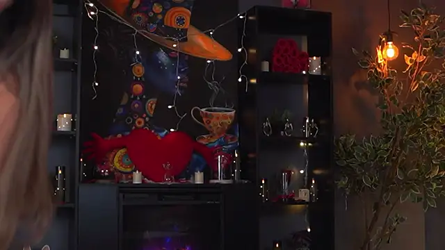 Evelyn Evyyy online show from 02.25.26