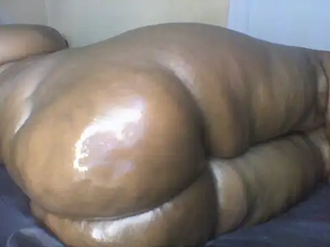 Gorgeous ass20 online show from 04.21.26