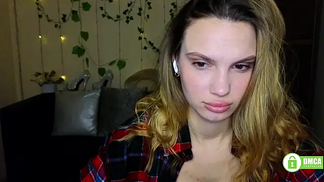 Aminakisuliawolf online show from 03.10.26