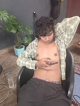 richardjames95 online show from 10.16.25