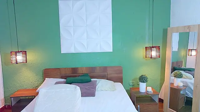 Shamiraa moore online show from 11.27.25