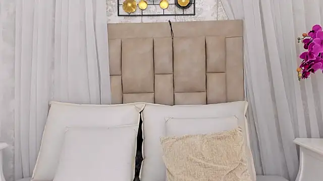 MarianaSanz online show from 02.17.26