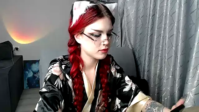 Snapshot of MikasaWaifu chatting on 02.26.25 MikasaWaifu online show from 02.26.25