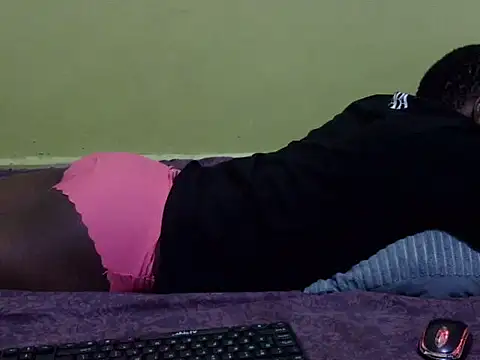 QUEEN-LIZ online show from 10.02.25