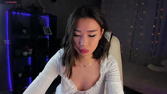 sensualily online show from 03.16.25