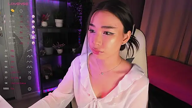 sensualily online show from 09.13.25