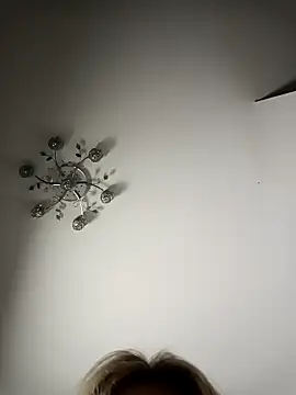 Snapshot of -RIVIERA- chatting on 03.08.25 -RIVIERA- online show from 03.08.25