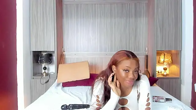 Snapshot of KendallRosse1 chatting on 01.14.25 KendallRosse1 online show from 01.14.25