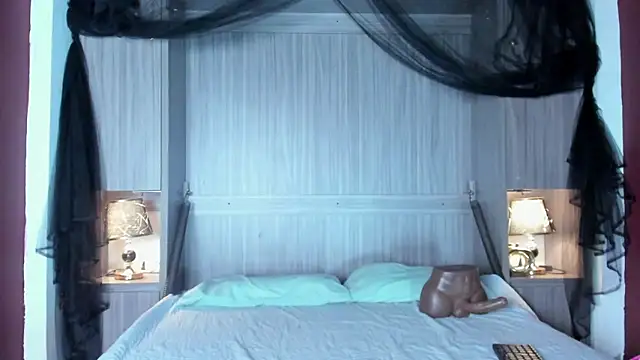 KendallRosse1 online show from 02.12.26