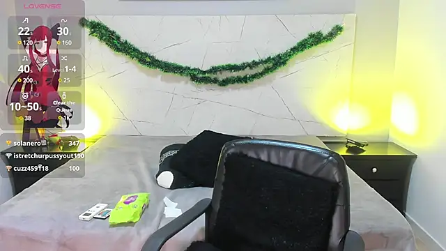 LAYLATAYLOR  online show from 12.14.24