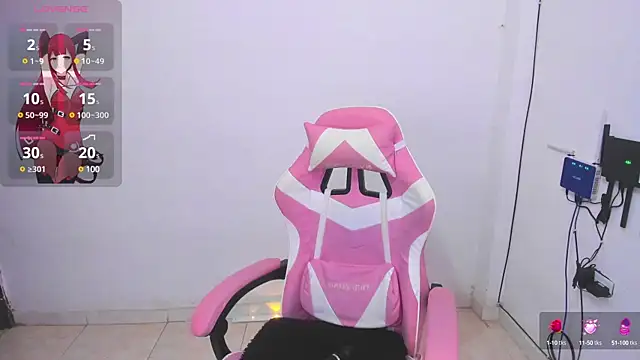 LAYLATAYLOR  online show from 03.23.25