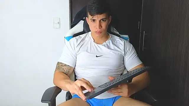 Ethanstill1 online show from 12.13.24