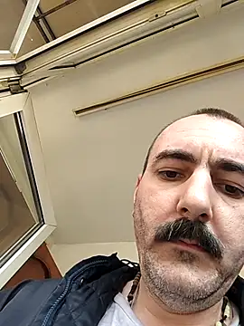 Snapshot of Maryo0001 chatting on 11.21.25 Maryo0001 online show from 11.21.25