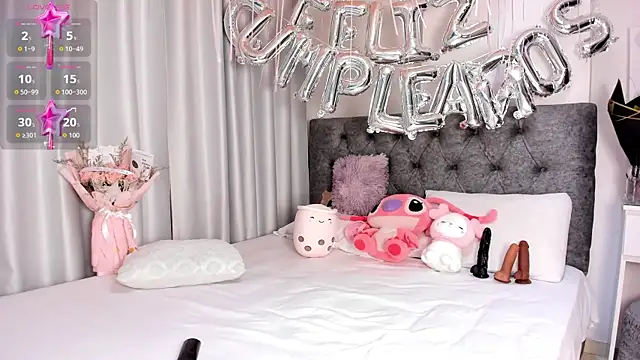 abbyfoxx  online show from 11.20.25